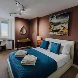 Apartment Marina With A View / 2 Bd Flat, Brighton